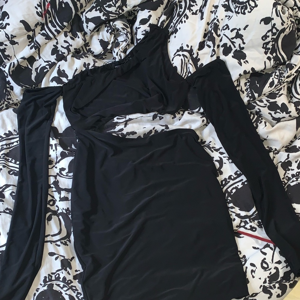 SUPER SEXY 🤩cut out dress